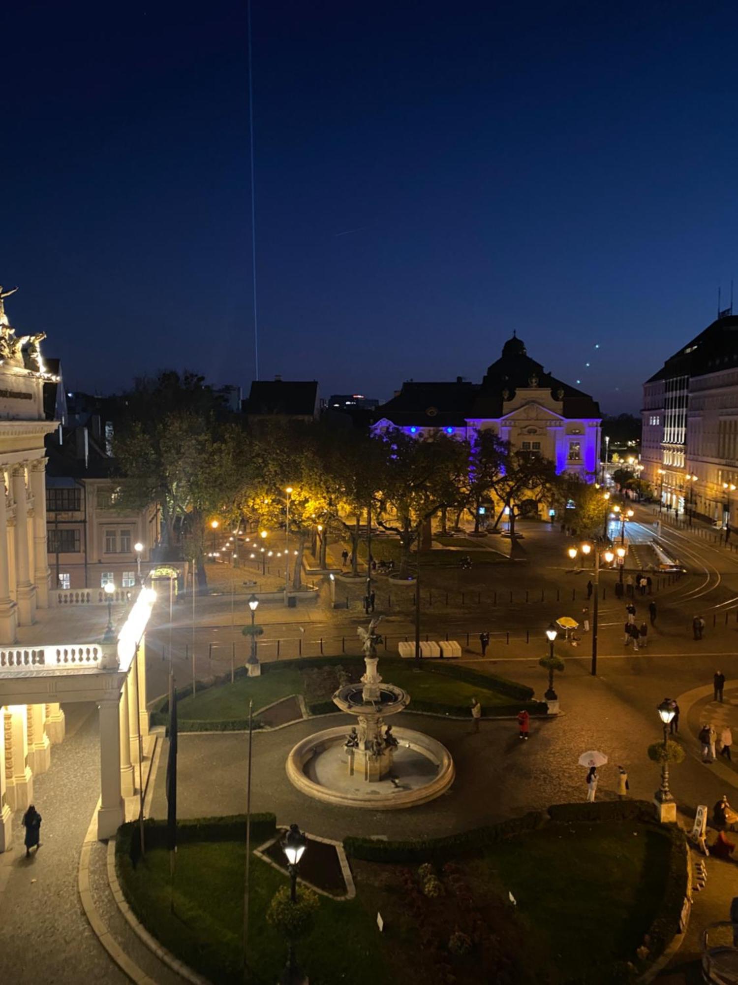 Modern Apartment In Historic City Center Old Town Bratislava Exterior foto